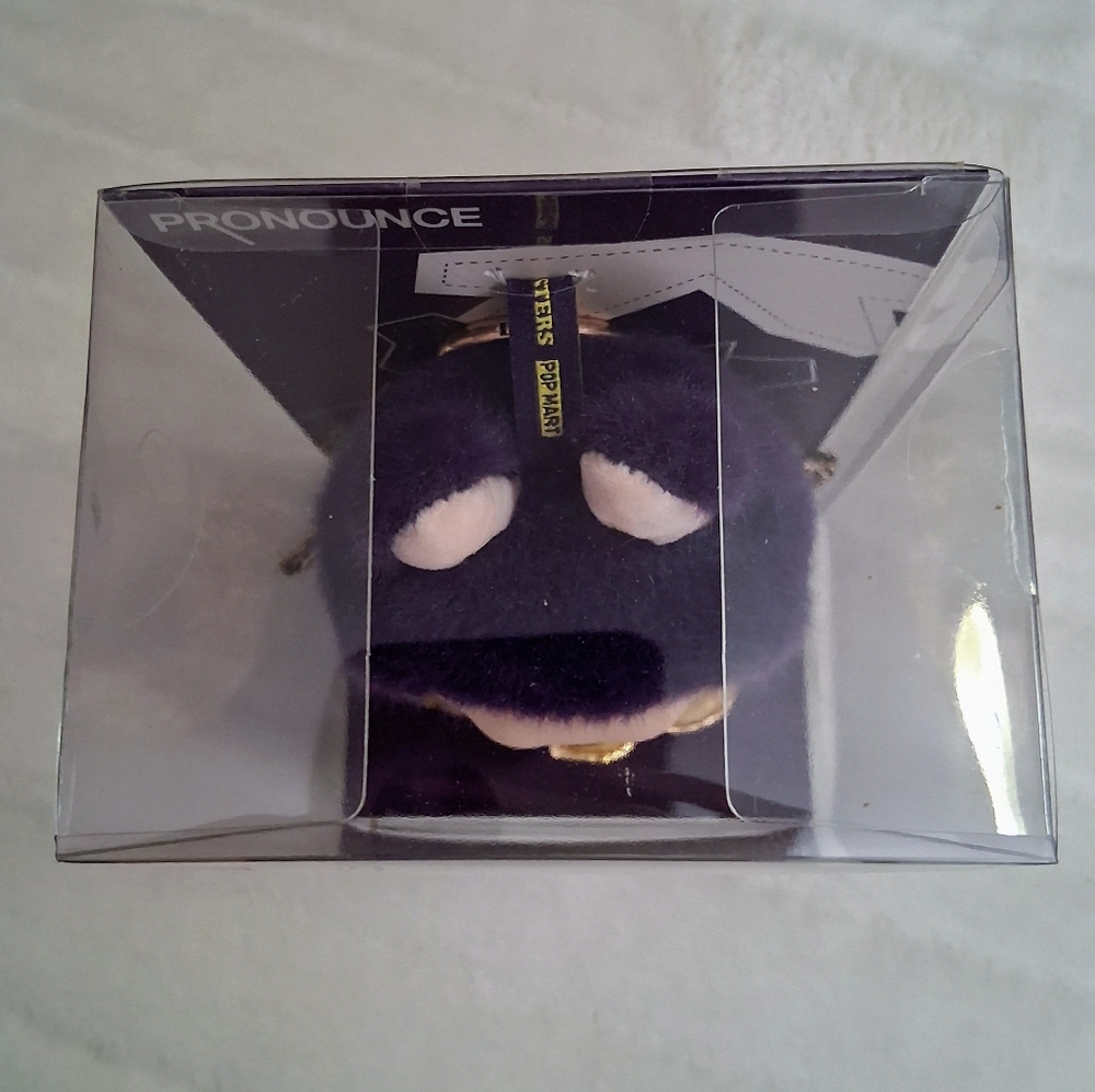 Pop Mart Labubu x Pronounce Wings of Fortune Vinyl Plush Labubu - Picture 3 of 6